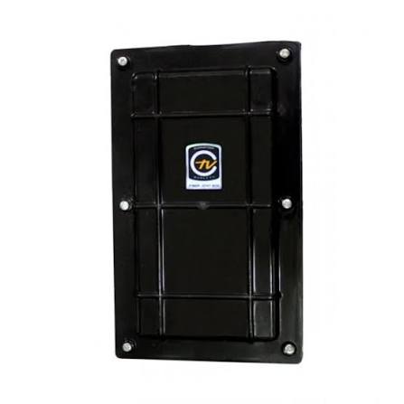 8 port